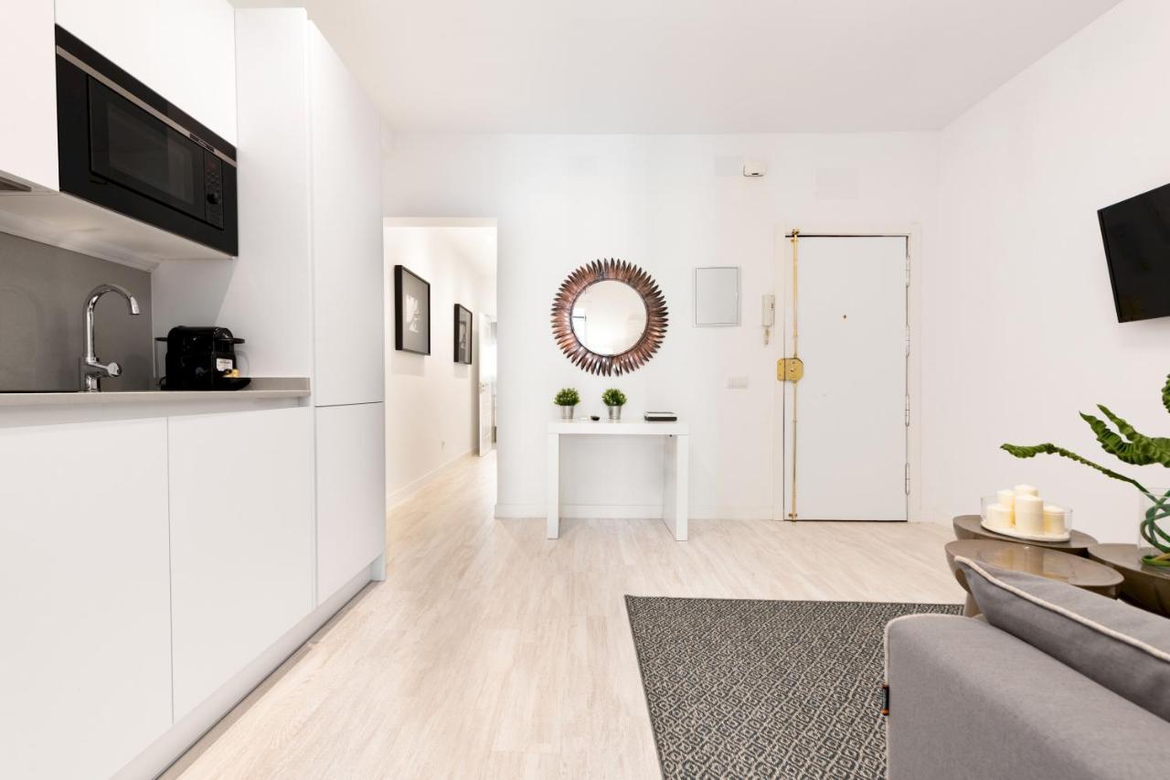 1 Bedroom 1 Bathroom- Lavapies- Minty Stay- Ave Maria Madrid Eksteriør billede