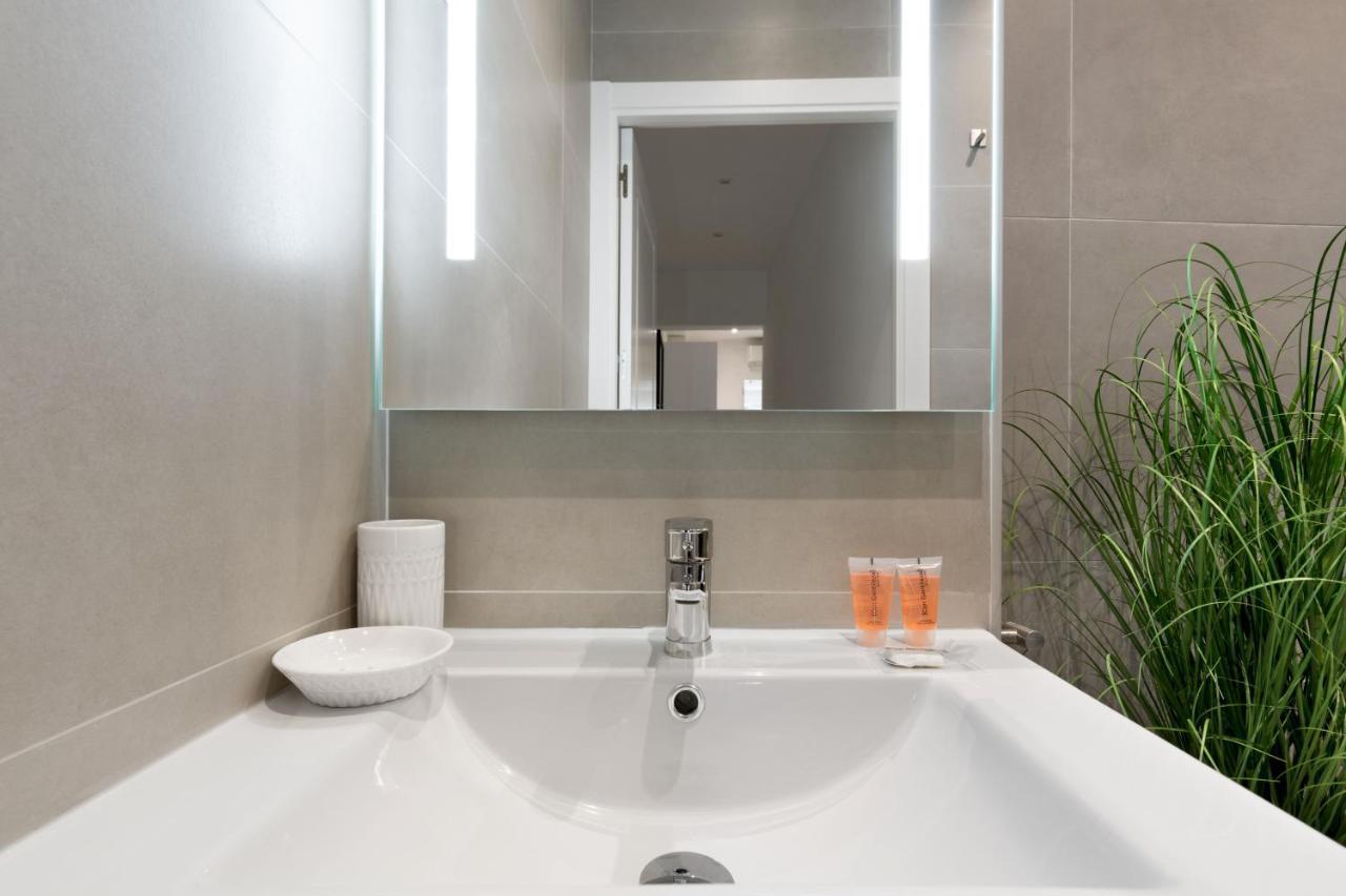 1 Bedroom 1 Bathroom- Lavapies- Minty Stay- Ave Maria Madrid Eksteriør billede